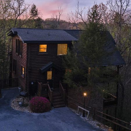 Stunning Mountain Cabin W Hot Tub Гатлинбург Экстерьер фото